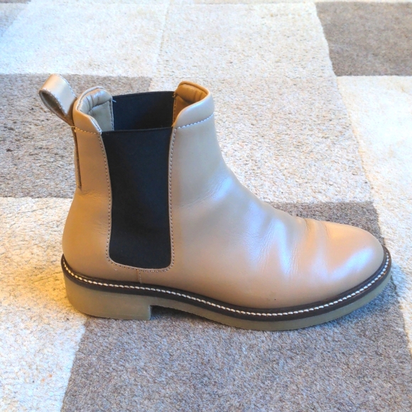 🆕 EVERLANE The Chelsea Boot - Picture 7 of 14
